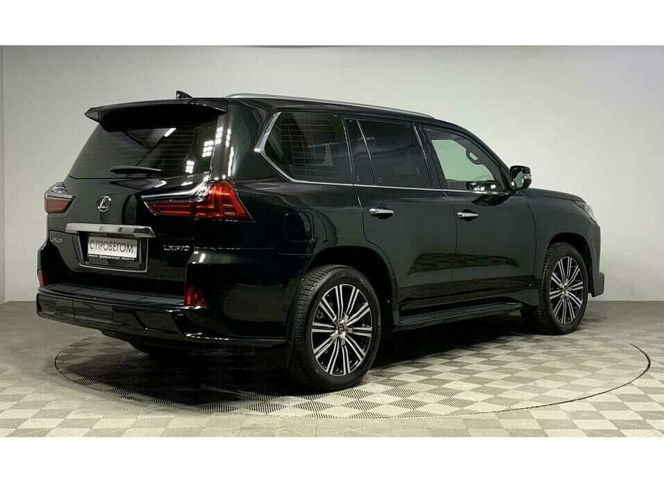 Lexus LX 570 5.7 AT (367 л.с.) 4WD