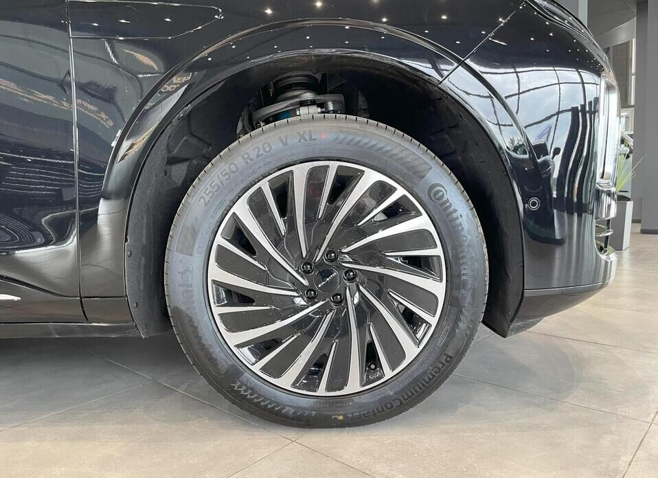 EXEED Exlantix ET 1.5hyb AT (469 л.с.) 4WD