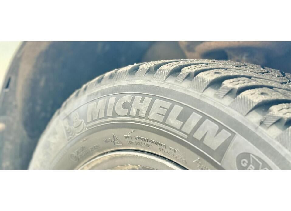 LADA (ВАЗ) Vesta, I 1.6 MT (106 л.с.)