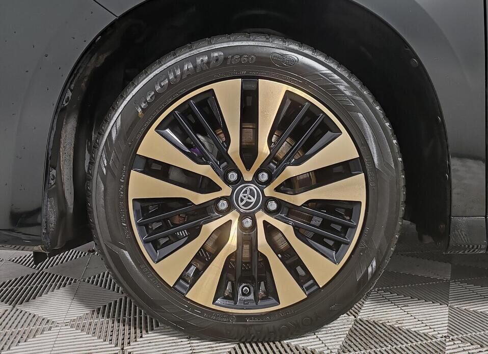 Toyota Alphard, III Рестайлинг 3.5 AT (300 л.с.)