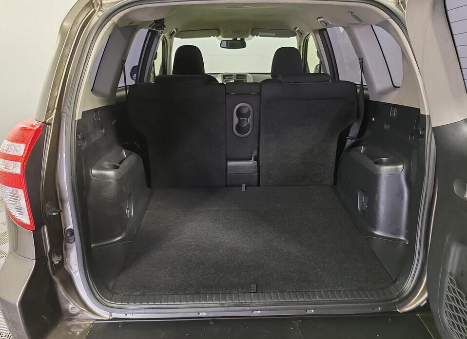 Toyota RAV4 2.4 AT (170 л.с.) 4WD