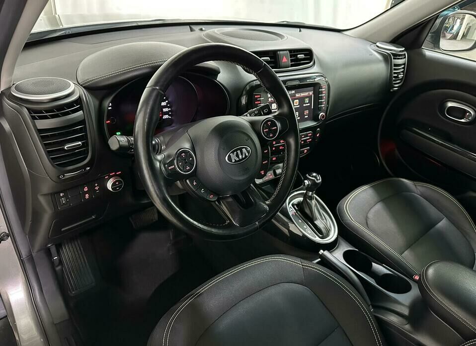 Kia Soul 1.6 AT (124 л.с.)