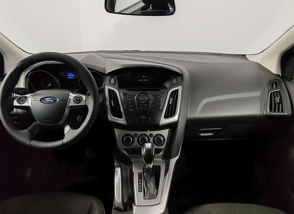 Ford Focus 1.6 AMT (125 л.с.)