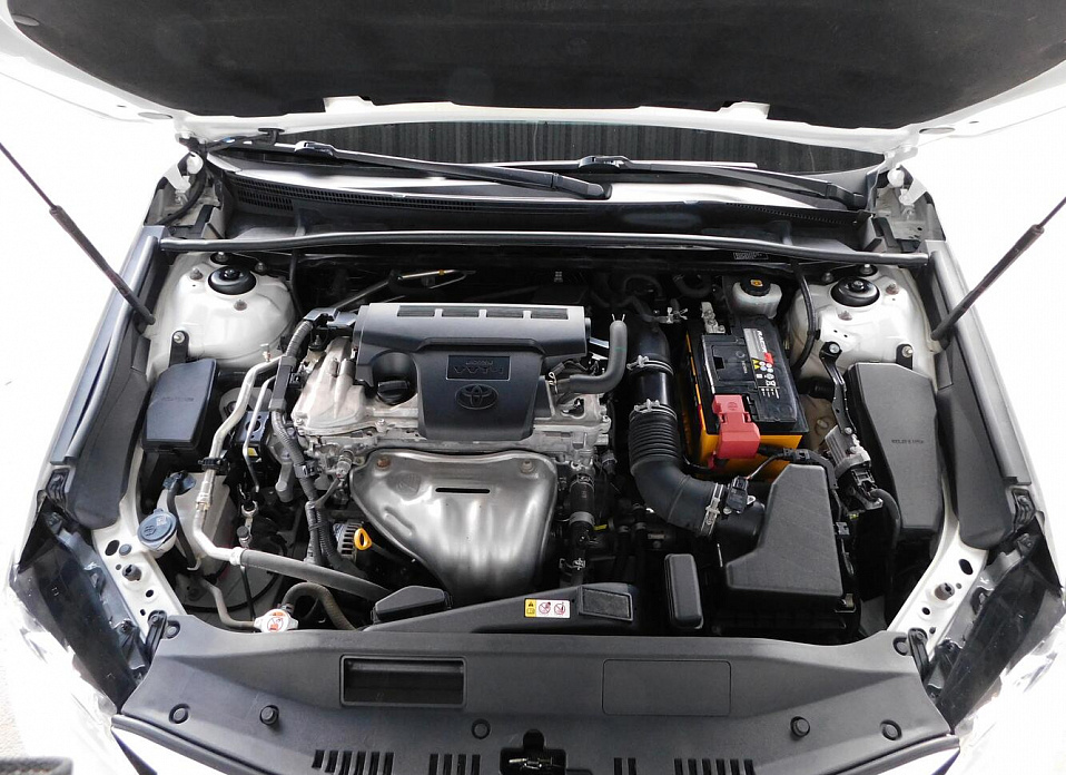 Toyota Camry, VIII (XV70) 2.5 AT (181 л.с.)
