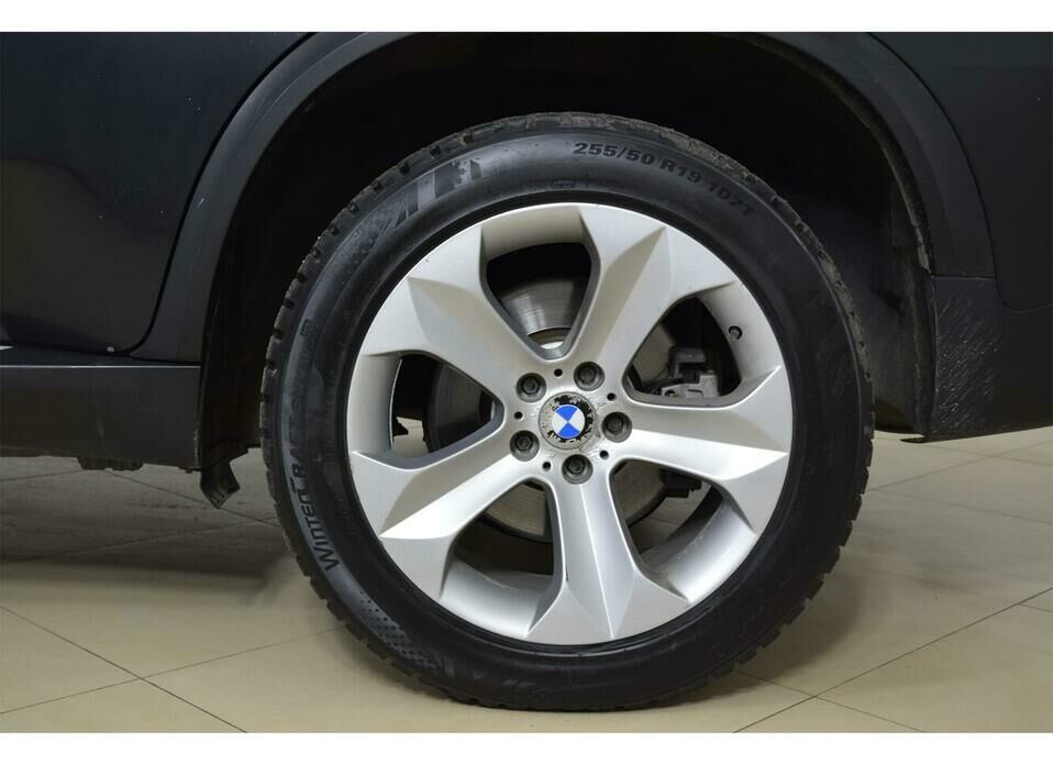 BMW X5 4.8i 4.8 AT (355 л.с.) 4WD