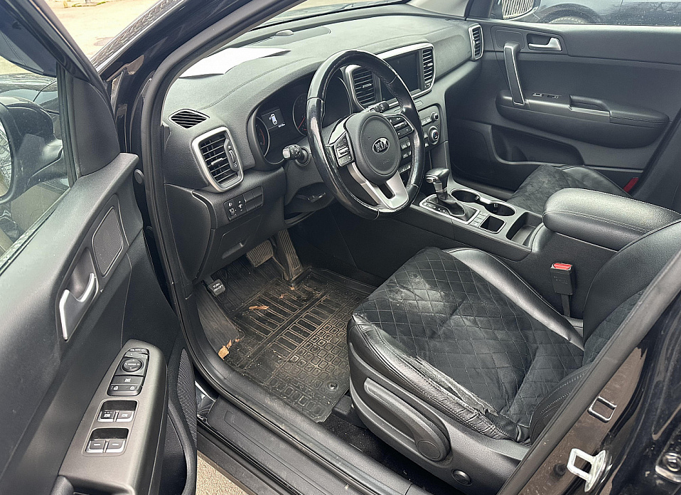 Kia Sportage, IV Рестайлинг 2.0 AT (150 л.с.)