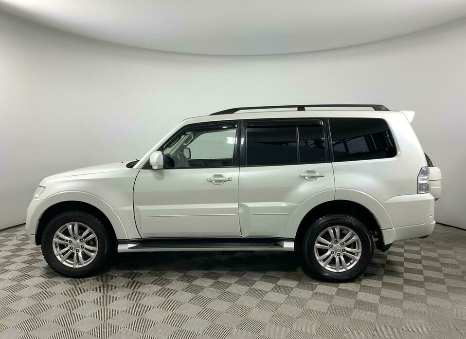 Mitsubishi Pajero 3.0 AT (178 л.с.) 4WD