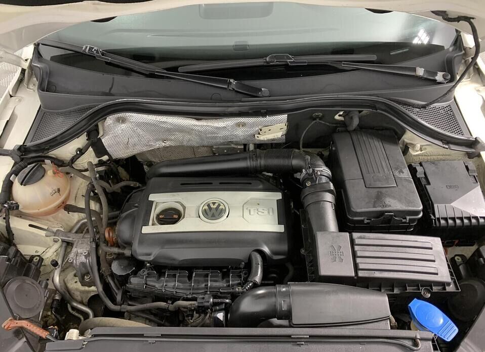 Volkswagen Tiguan, I 2.0 AT (170 л.с.) 4WD