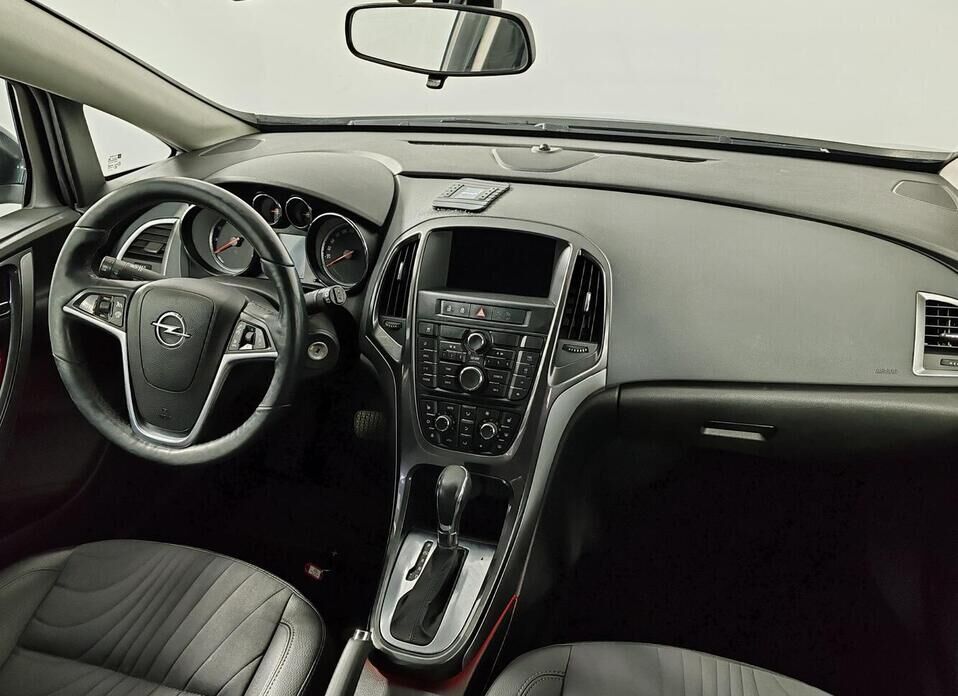 Opel Astra, J Рестайлинг 1.4 AT (140 л.с.)