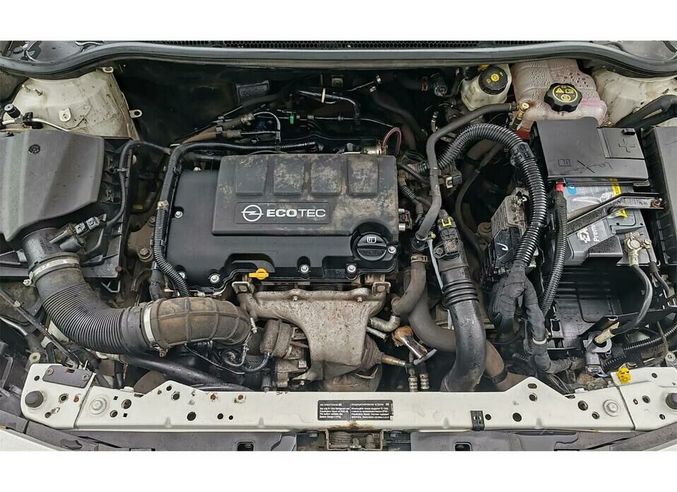 Opel Astra 1.4 AT (140 л.с.)