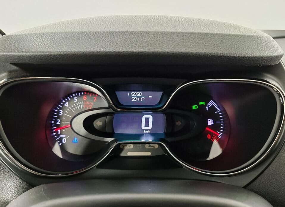 Renault Kaptur, I 2.0 MT (143 л.с.) 4WD