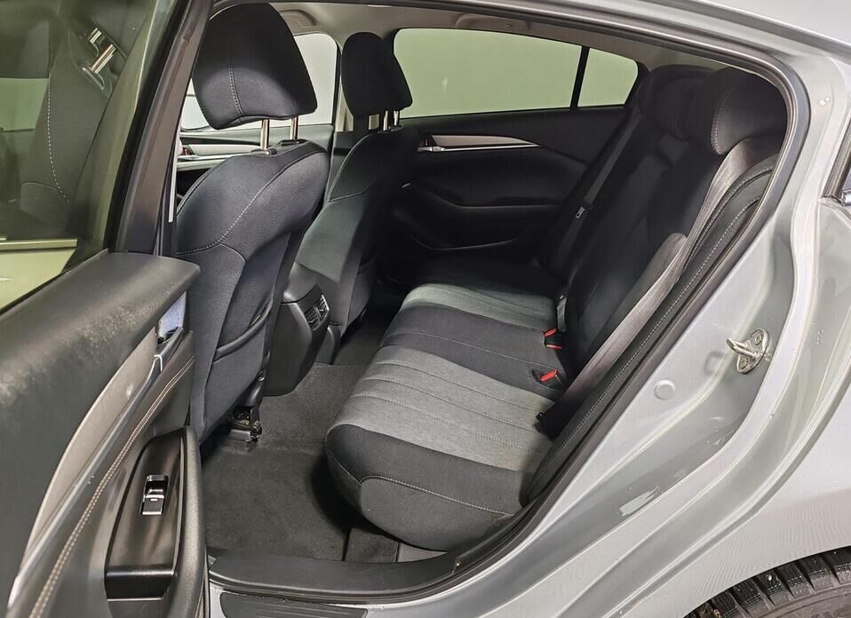 Mazda 6, III (GJ) Рестайлинг 2 2.0 AT (150 л.с.)