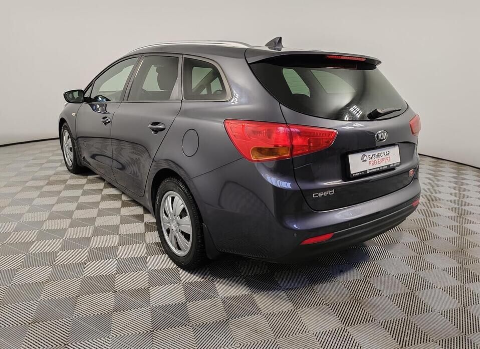 Kia Ceed, II Рестайлинг 1.6 AT (130 л.с.)