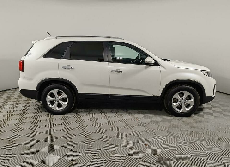 Kia Sorento 2.2d AT (197 л.с.) 4WD