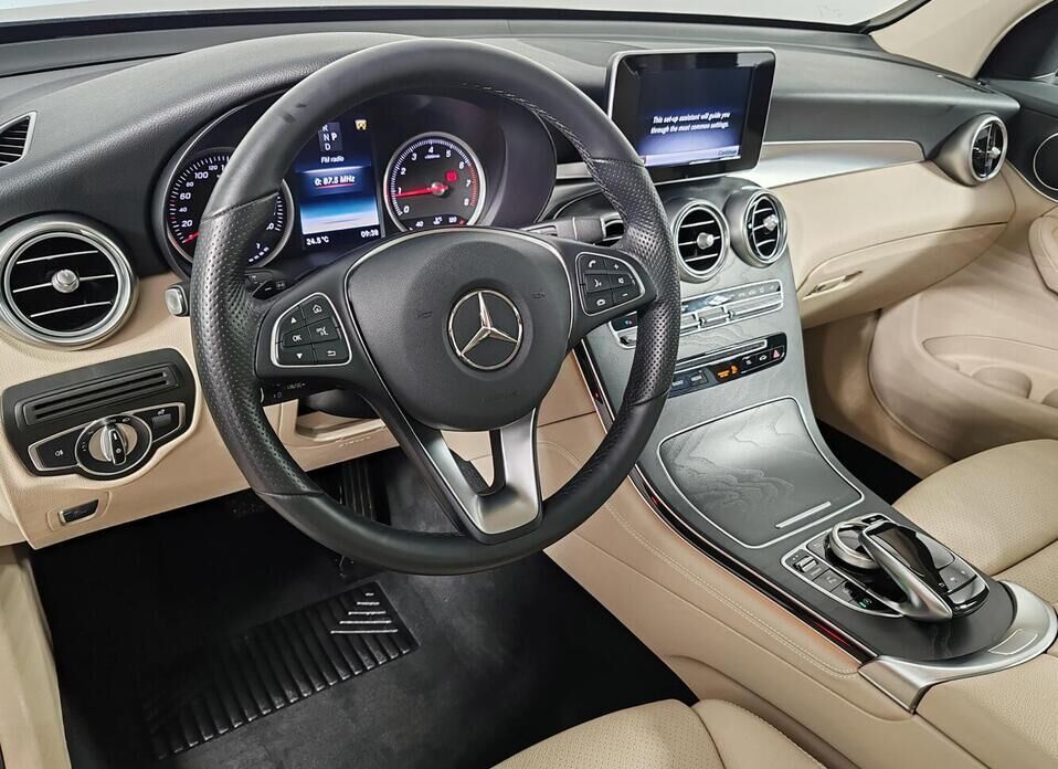 Mercedes-Benz GLC, I (X253) 300 2.0 AT (245 л.с.) 4WD
