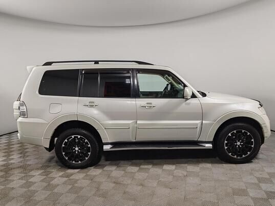 Mitsubishi Pajero, 2014&nbsp;г., 216&nbsp;586&nbsp;км