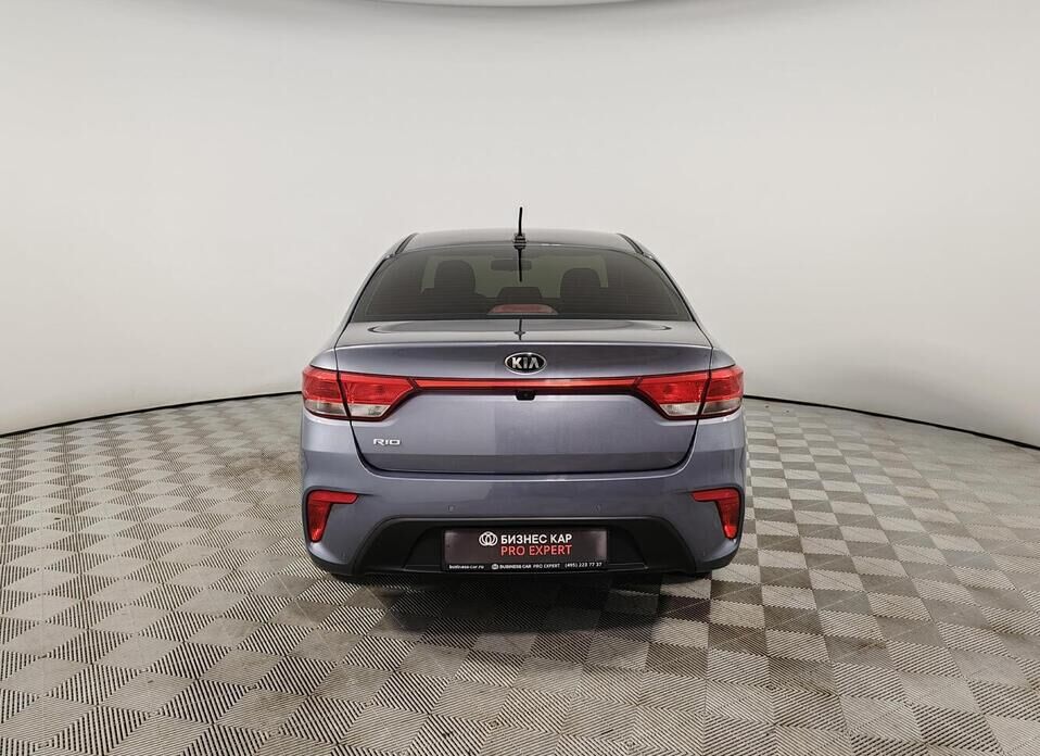 Kia Rio, IV 1.6 AT (123 л.с.)