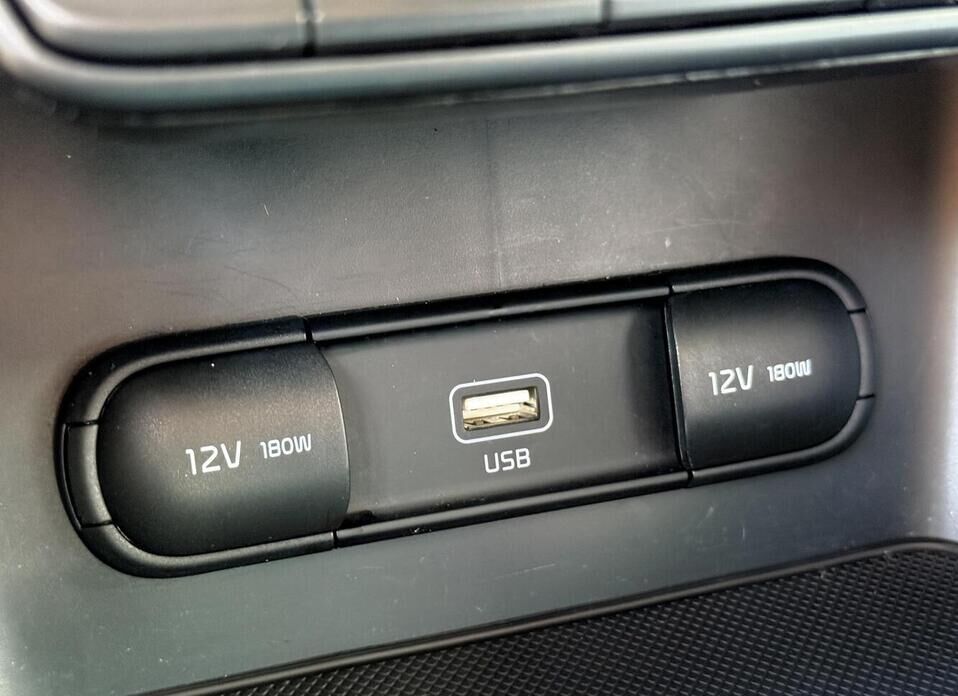 Kia Sportage, IV Рестайлинг 2.0 AT (150 л.с.)