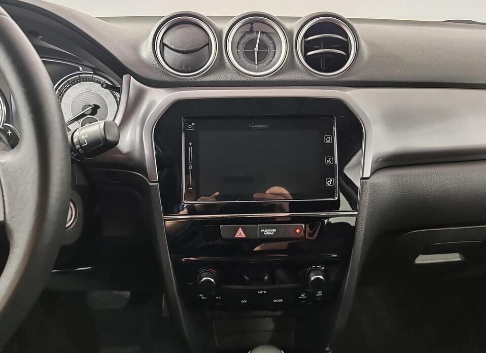 Suzuki Vitara, II Рестайлинг 1.6 AT (117 л.с.)