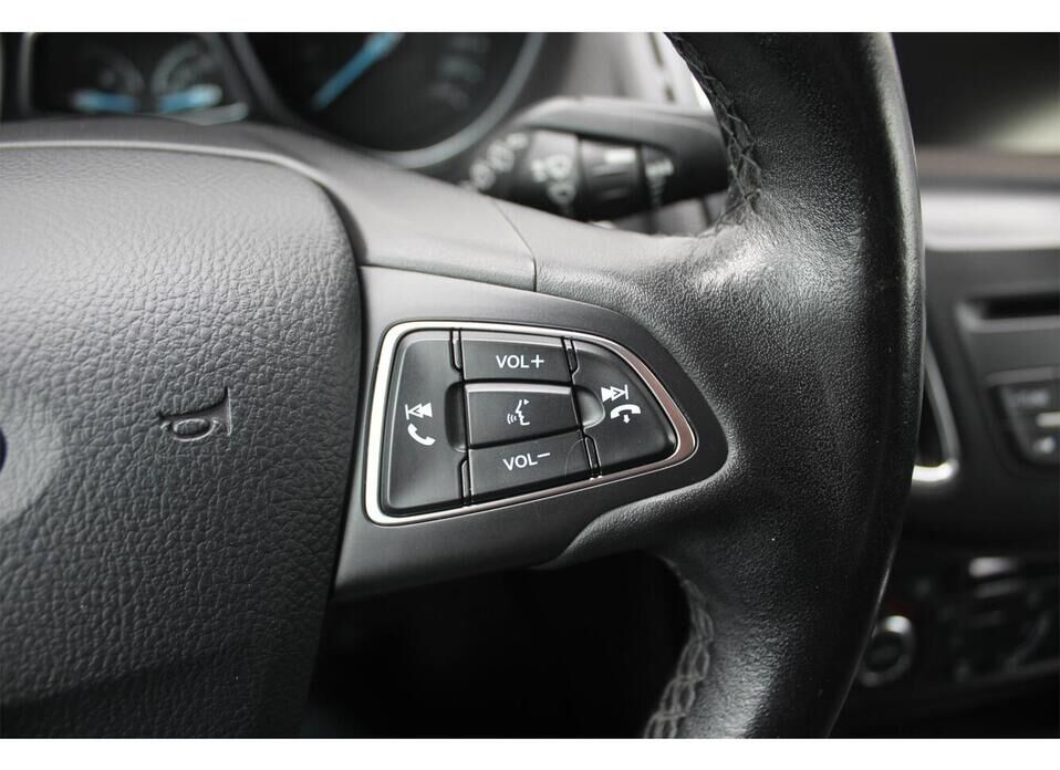 Ford Focus, III Рестайлинг 1.5 AT (150 л.с.)