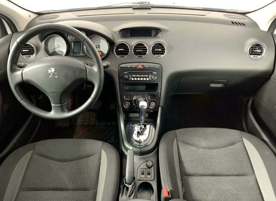 Peugeot 408 1.6 AT (150 л.с.)