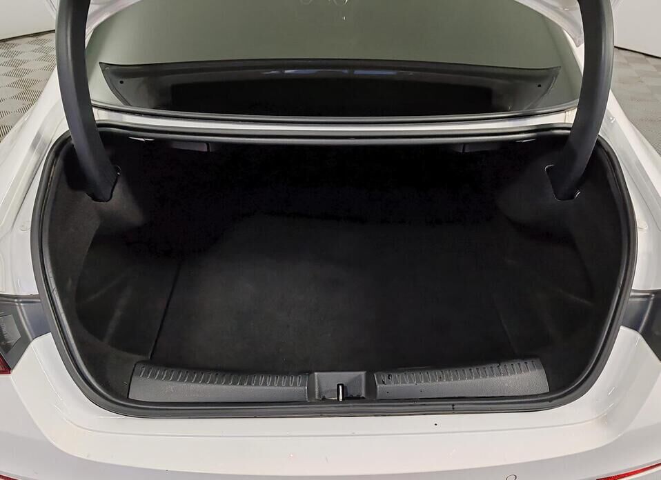 Mercedes-Benz CLA 200 1.3 AMT (150 л.с.)