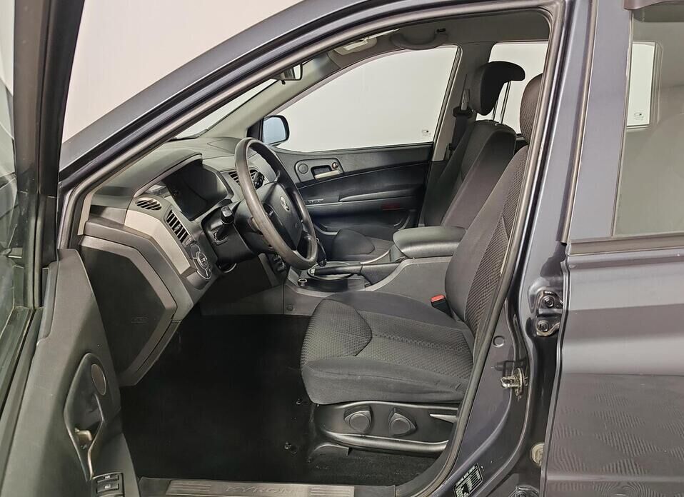 SsangYong Kyron, I Рестайлинг 6-speed 2.3 AT (150 л.с.) 4WD
