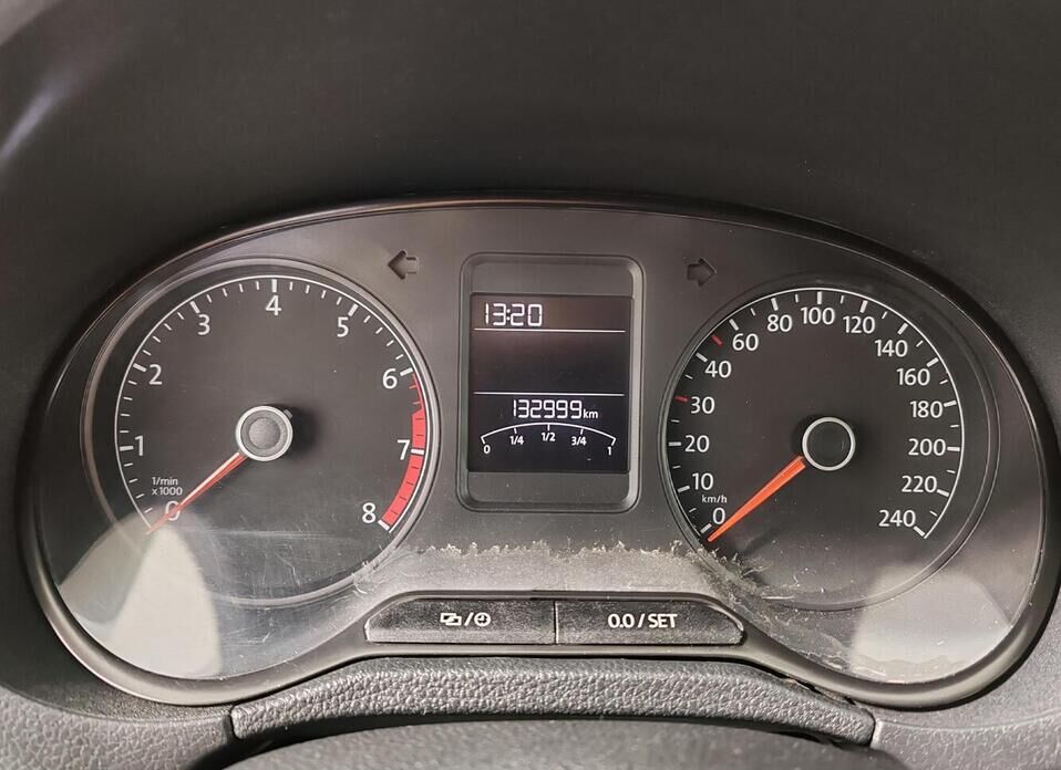 Volkswagen Polo, V Рестайлинг 1.6 MT (110 л.с.)