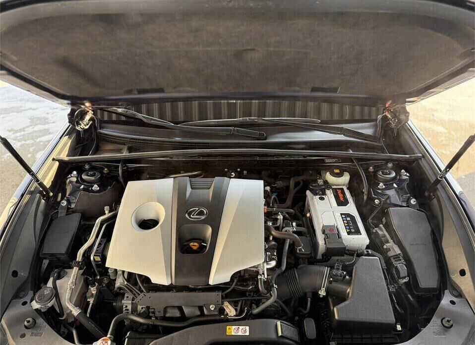 Lexus ES, VII 250 2.5 AT (200 л.с.)