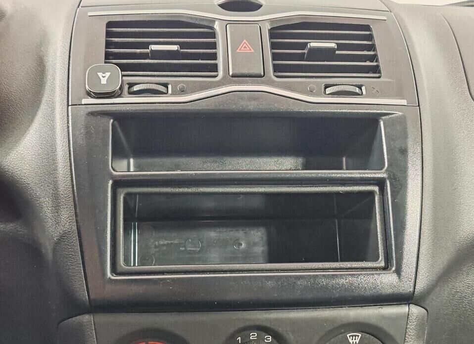 LADA (ВАЗ) Granta, I Рестайлинг Cross 1.6 MT (90 л.с.)