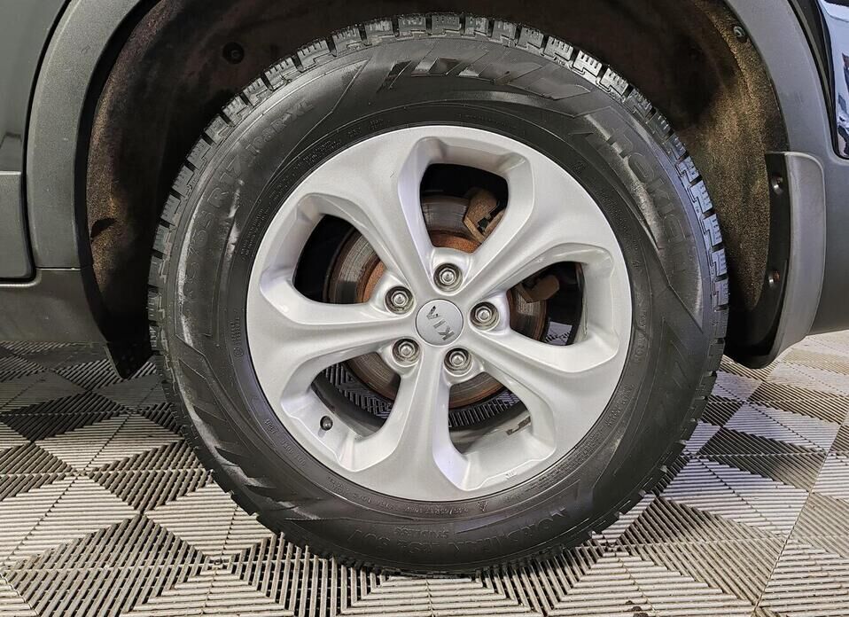 Kia Sorento, II Рестайлинг 2.4 AT (175 л.с.) 4WD