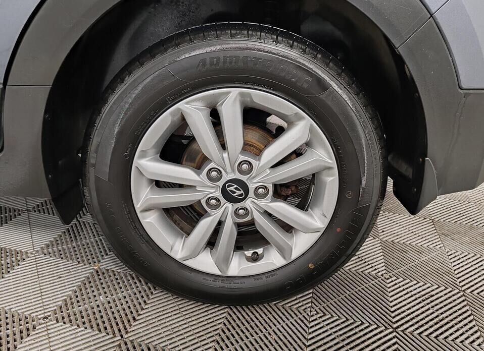 Hyundai Creta, I 1.6 AT (123 л.с.)