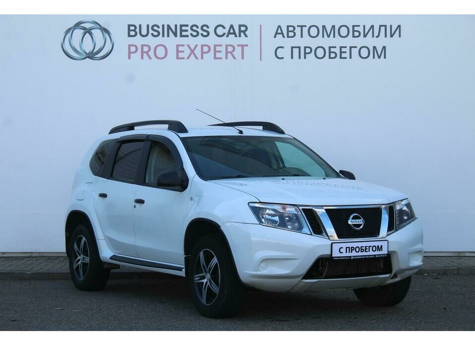 Nissan Terrano 1.6 MT (114 л.с.) 4WD