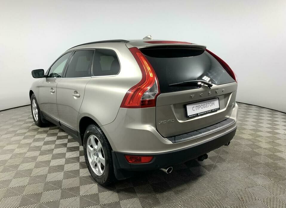 Volvo XC60 2.4d AT (163 л.с.) 4WD