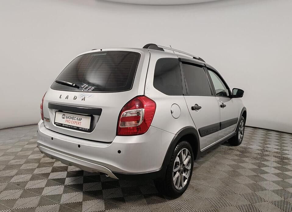 LADA (ВАЗ) Granta, I Рестайлинг Cross 1.6 MT (90 л.с.)
