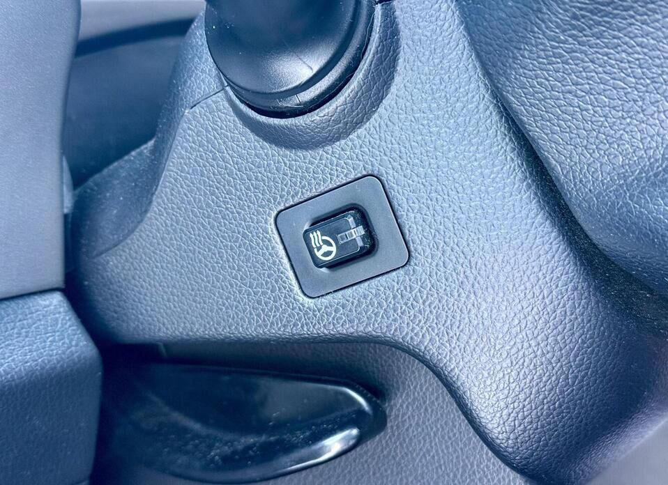 Kia Sportage, III Рестайлинг 2.0 AT (150 л.с.) 4WD