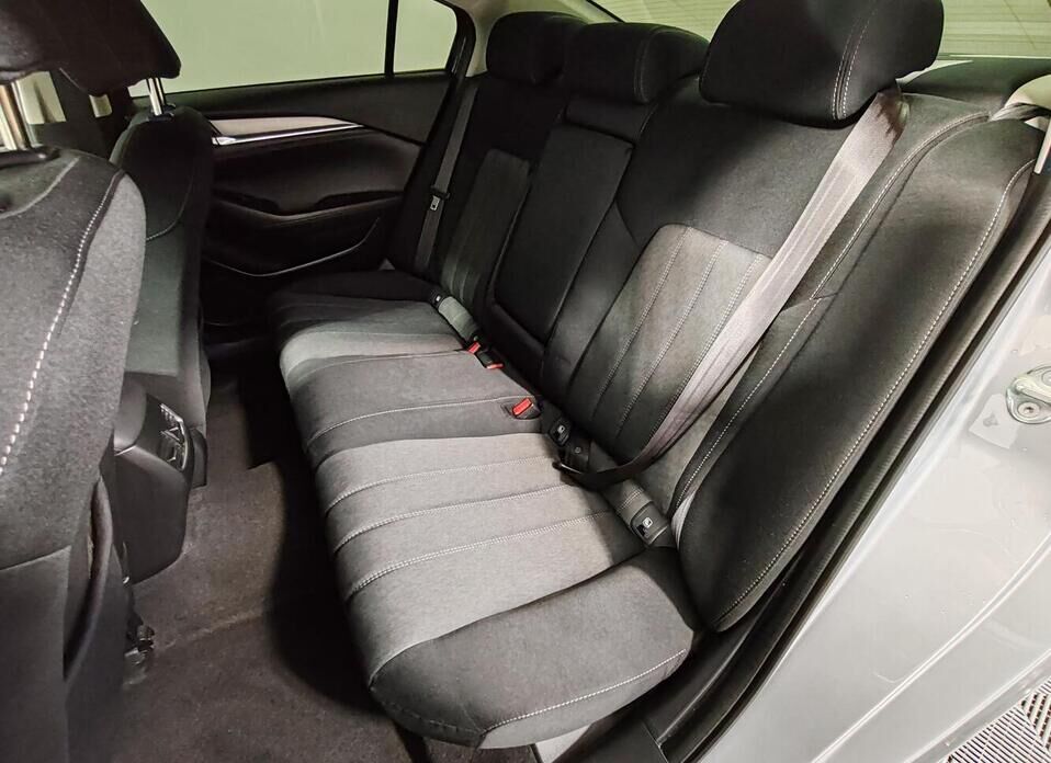 Mazda 6, III (GJ) Рестайлинг 2 2.0 AT (150 л.с.)