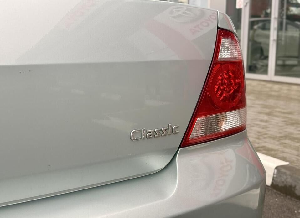 Nissan Almera Classic, I 1.6 MT (107 л.с.)