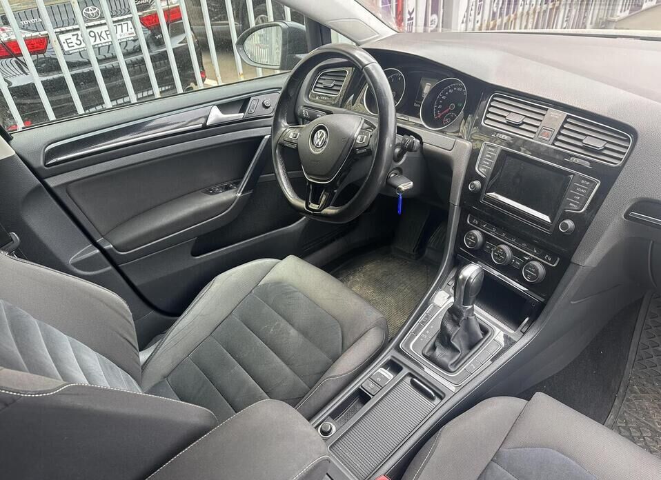 Volkswagen Golf, VII 1.4 AMT (122 л.с.)
