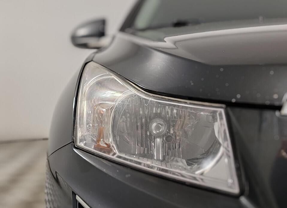 Chevrolet Cruze, I Рестайлинг 1.6 AT (109 л.с.)