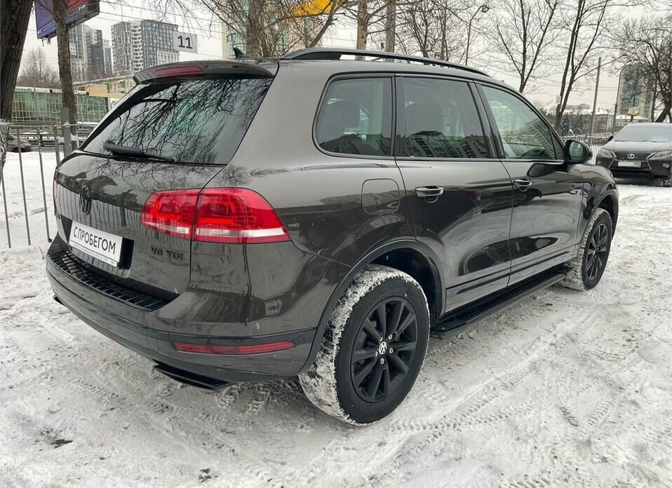 Volkswagen Touareg 3.0d AT (204 л.с.) 4WD