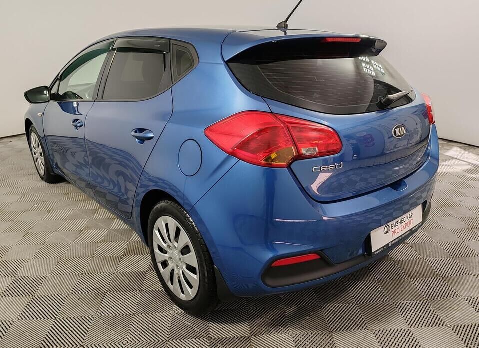 Kia Ceed 1.6 AT (129 л.с.)