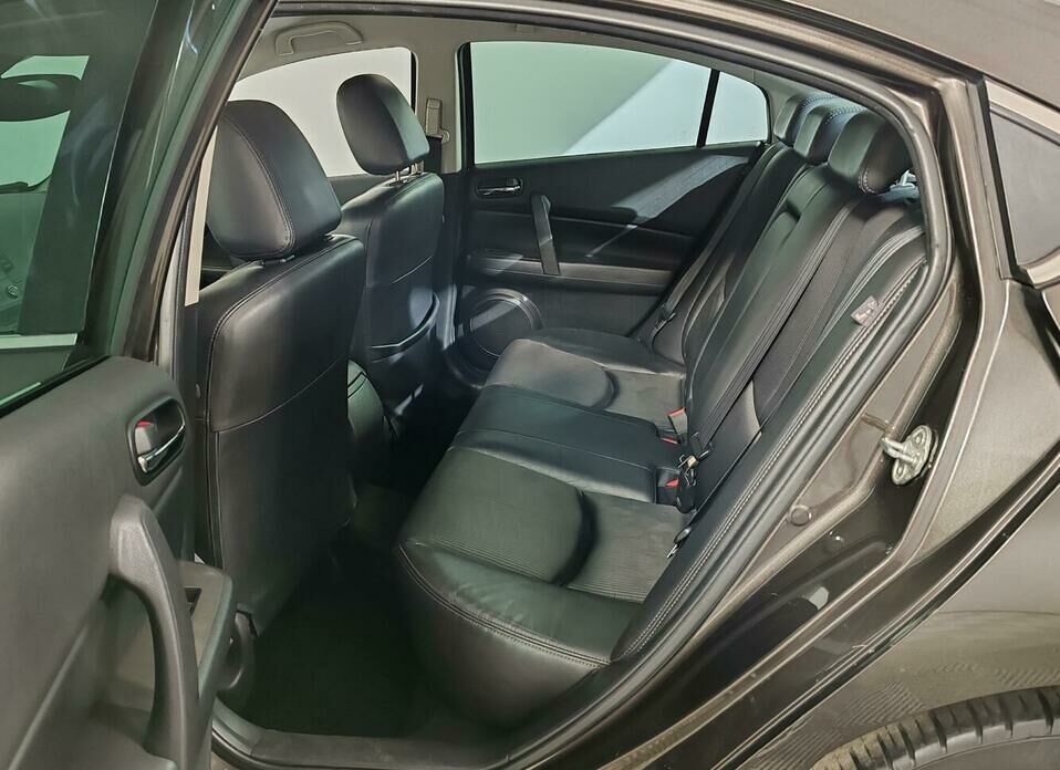 Mazda 6 2.0 AT (147 л.с.)