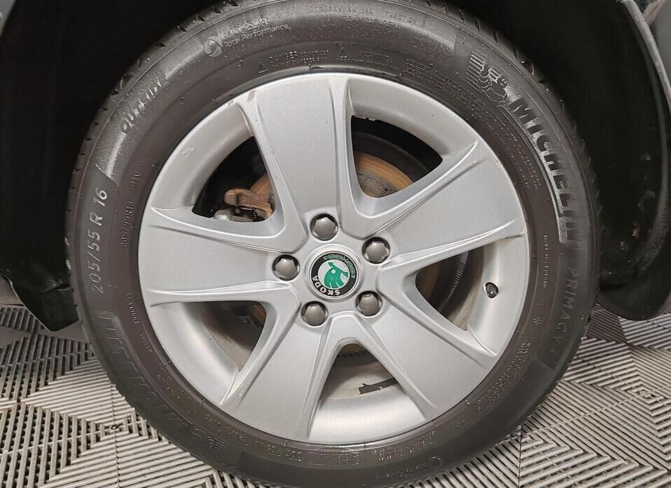 Skoda Octavia 1.8 AT (152 л.с.)