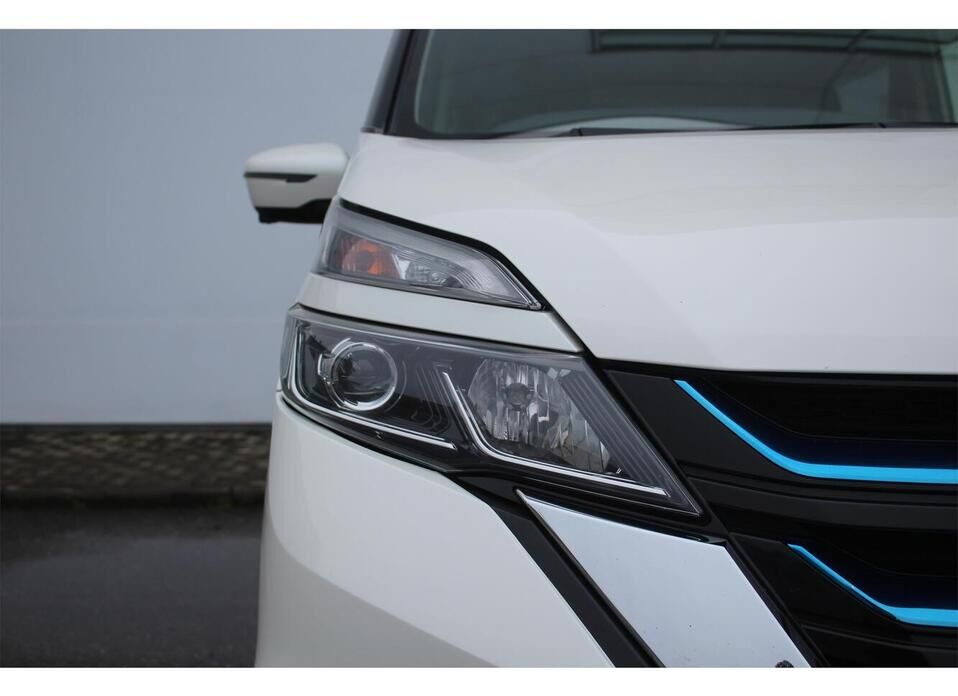 Nissan Serena, V (C27) 1.2hyb AT (136 л.с.)