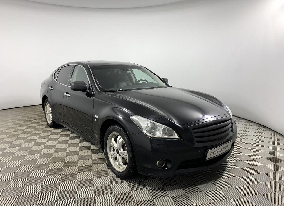 Infiniti Q70, I 3.7 AT (333 л.с.) 4WD