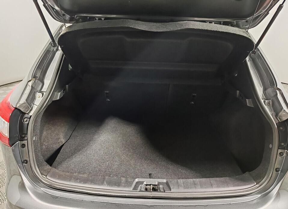 Nissan Qashqai, II 2.0 CVT (144 л.с.) 4WD