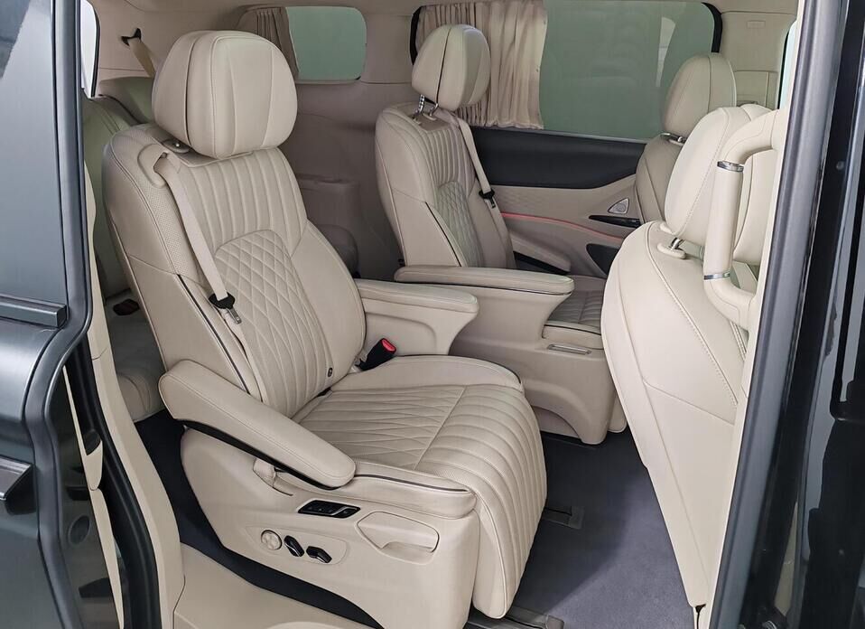 Voyah Dream, I 1.5hyb AT (394 л.с.) 4WD