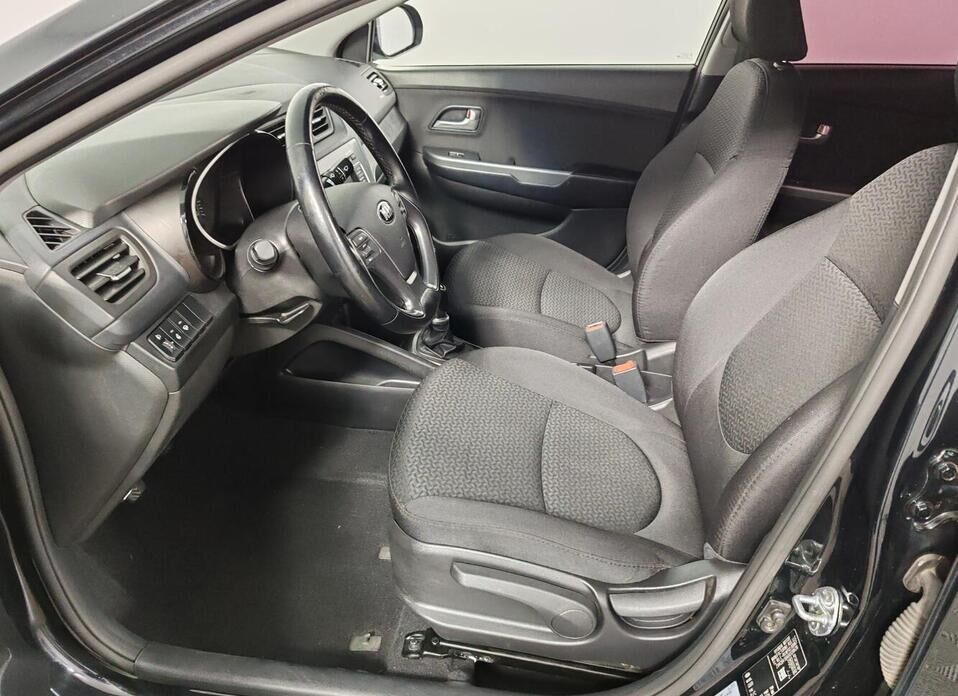 Kia Rio 1.6 MT (123 л.с.)