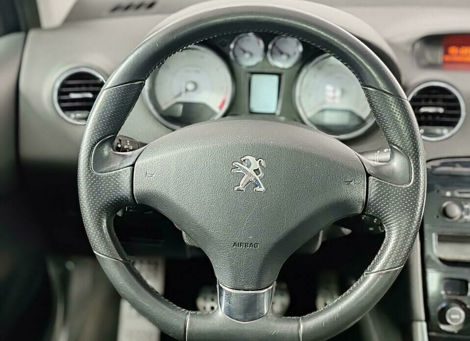 Peugeot 308 1.6 MT (120 л.с.)